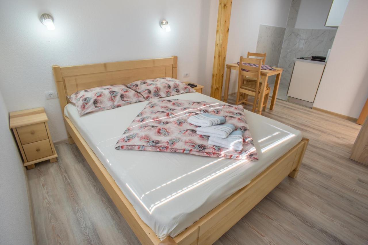 Stevovic * Zabljak (Zabljak)